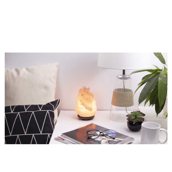 Himalayan Salt Lamp - Picture 6 of 6